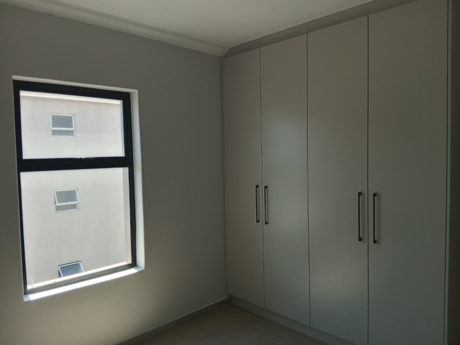 1 Bedroom Property for Sale in Table View Western Cape